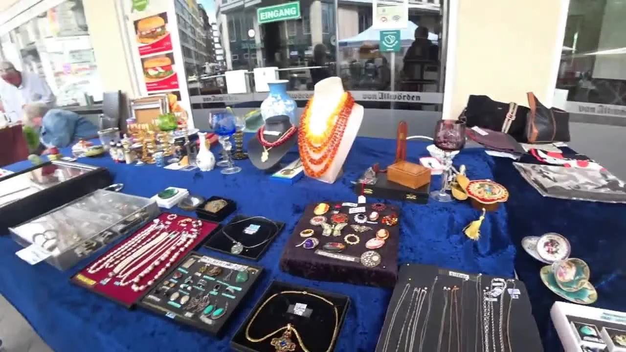 The Language of Love and Famous Names in the History of Brooches