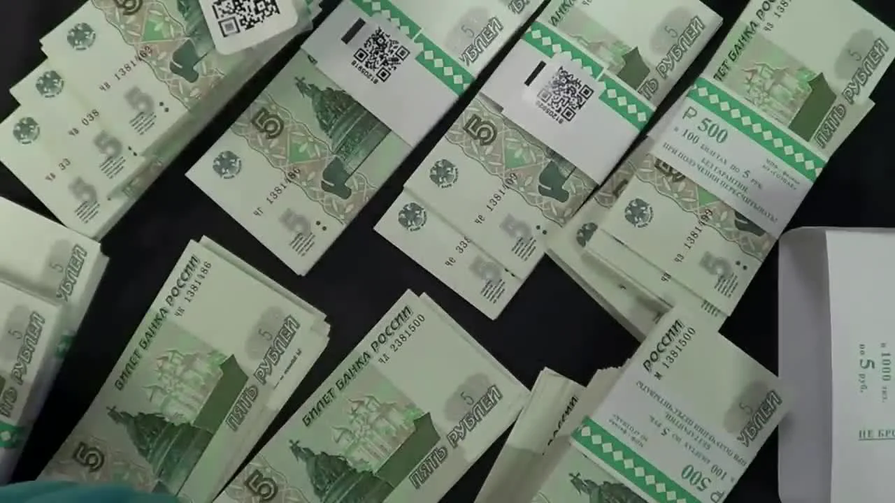 Предшественники новой купюры